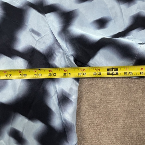 Sandro Blurry Flower Print Short Sleeve Button Up Shirt Men's Size Large NWT - Picture 8 of 9